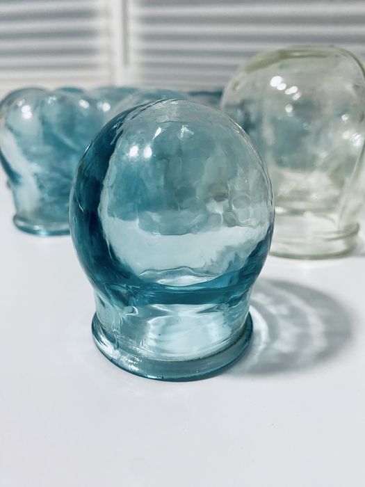 Вакуумні банки для масажу