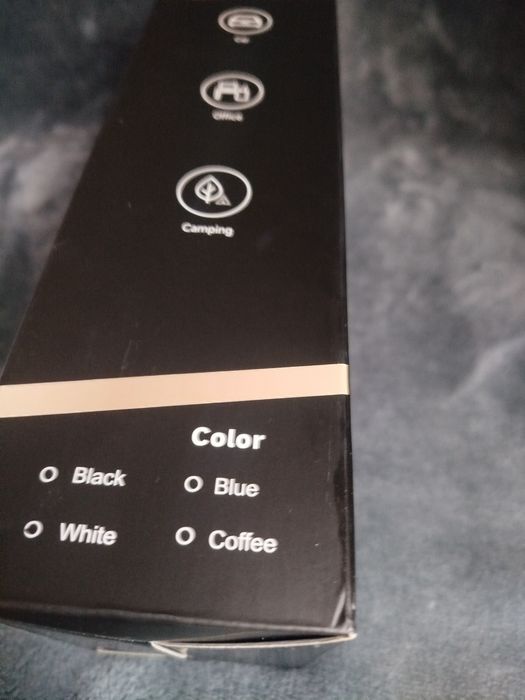 Bezprzewodowy przenośny poręczny odkurzacz