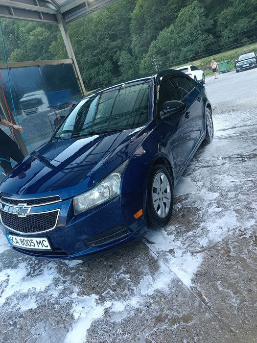 Продам своє авто  Шевроле Круз 1.8 АКПП