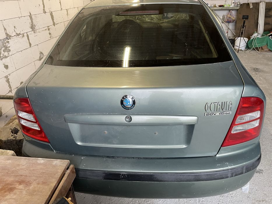 Шкода тур 1.8 20v