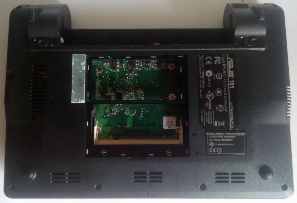 Корпус Asus Eee PC 701 (EEEPC-0701X54LWB) black