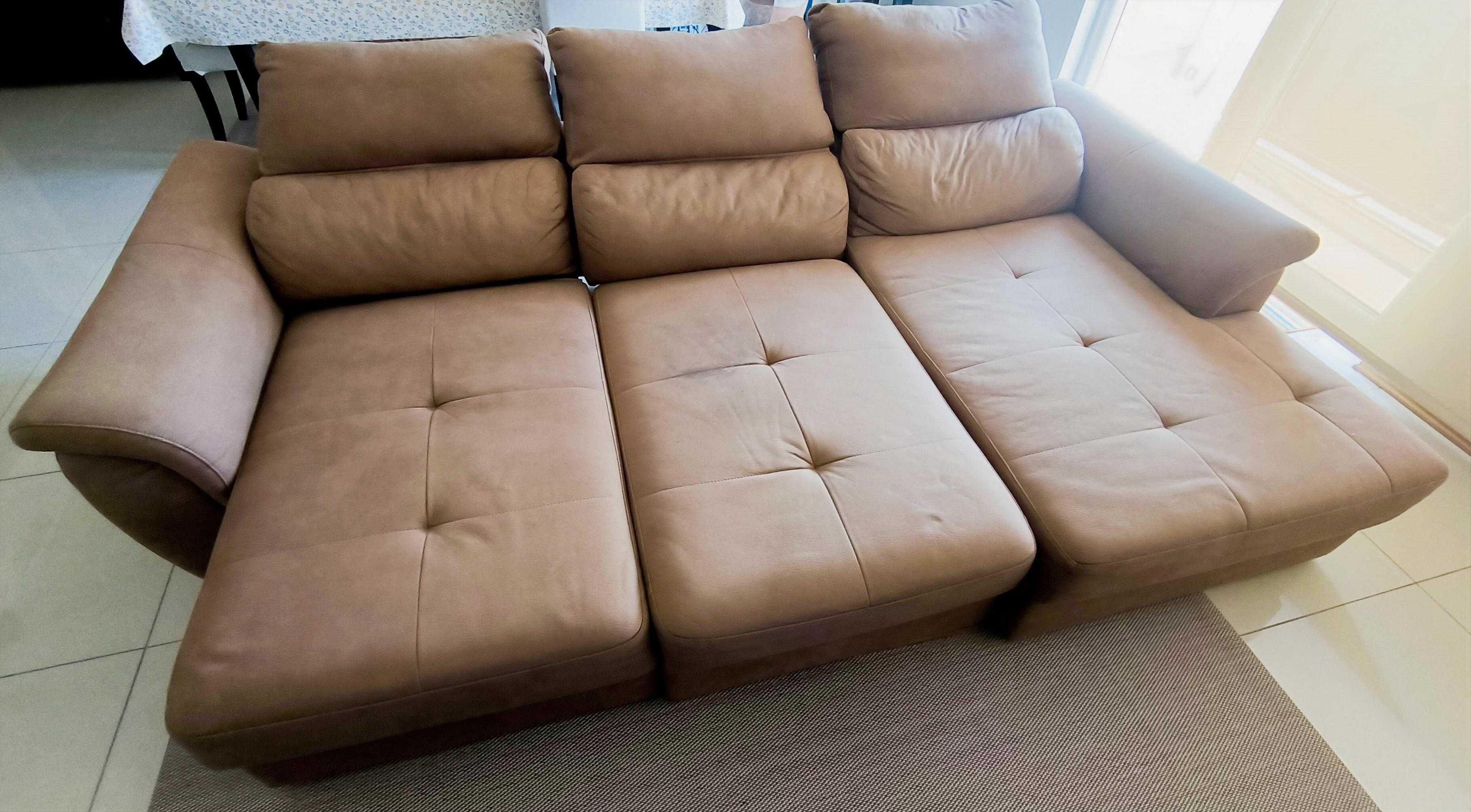 Sofá 3 lugares com chaise longue