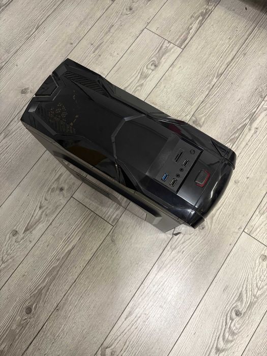 Koputer Gamingowy Ryzen 3 + GTX 1650/ 16GB RAM / 677GB Dysk