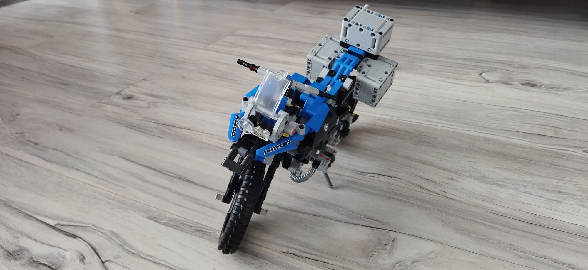 Lego Technic 42063 jak nowy okazja