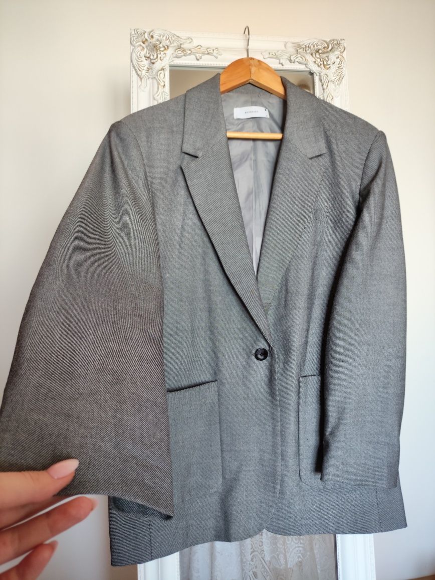 Szara marynarka elegancka z kołnierzem Reserved