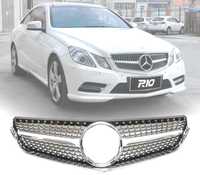 GRELHA DIANTEIRA PARA MERCEDES W207 LOOK DIAMOND 09-13 CROMADO