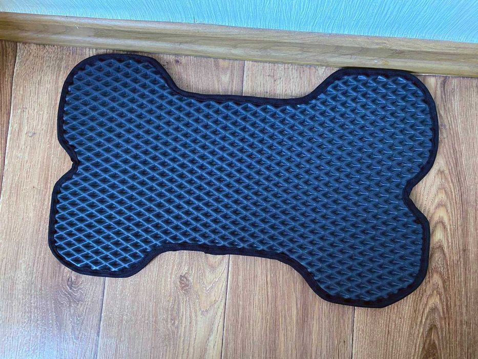 Килимок для собачого туалету або миски водонепроникний