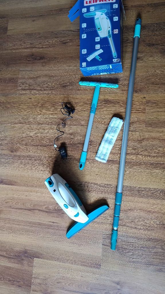 Myjka do okien LEIFHEIT Dry & Clean 51003 z drążkiem