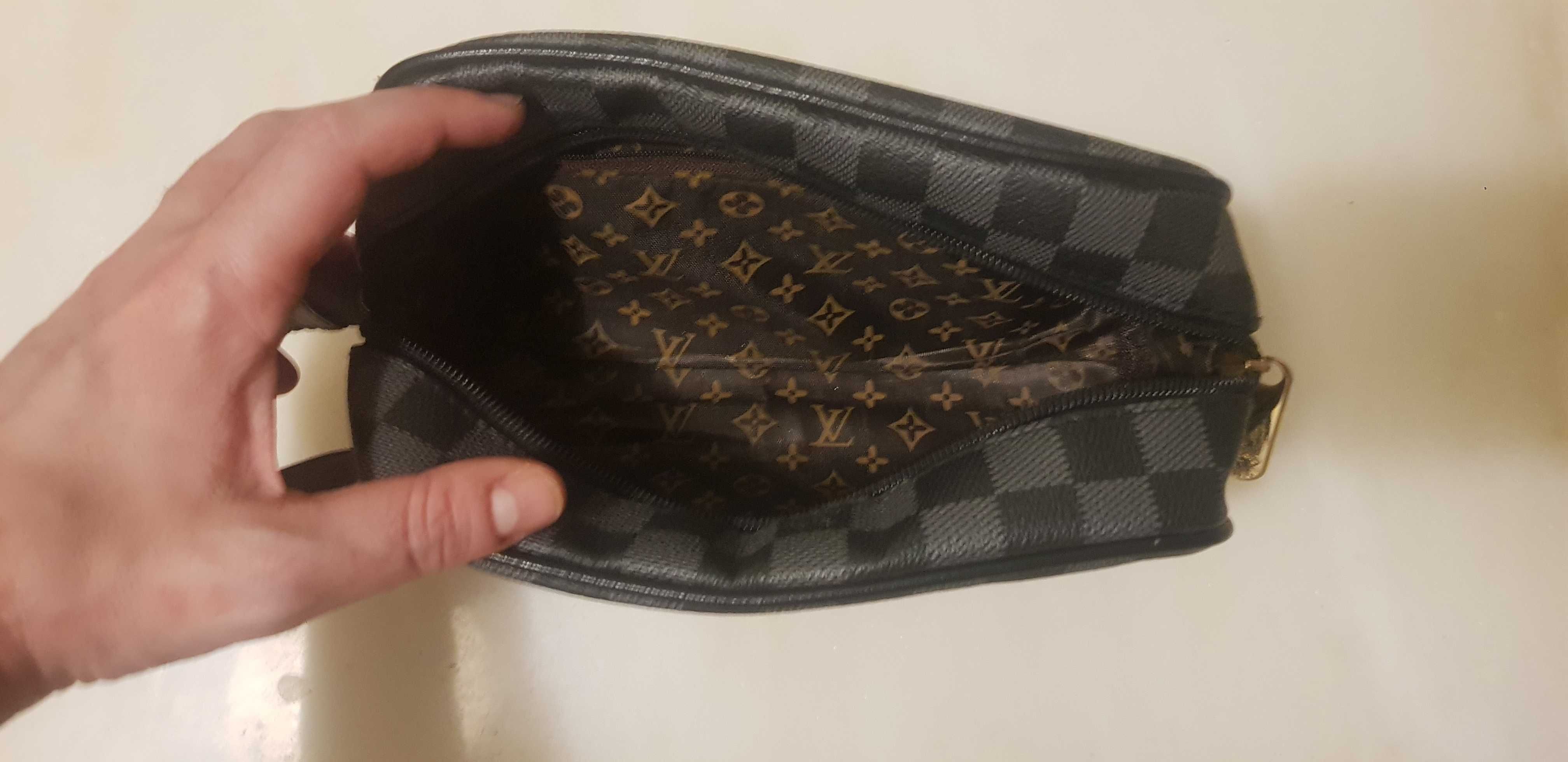 Malinha Louis Vuitton