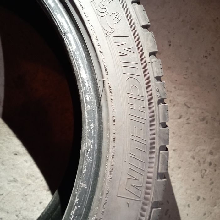 Продам одну зимову шину Michelin