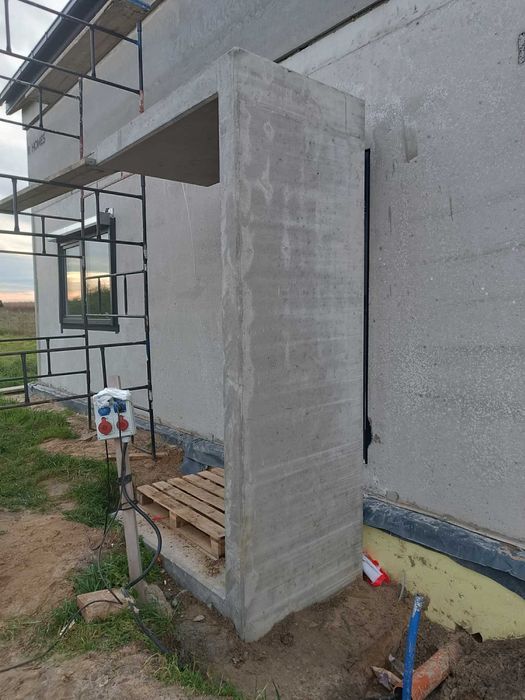 Zadaszenie drzwi, furtki z prefabrykatu betonowego, nowoczesne