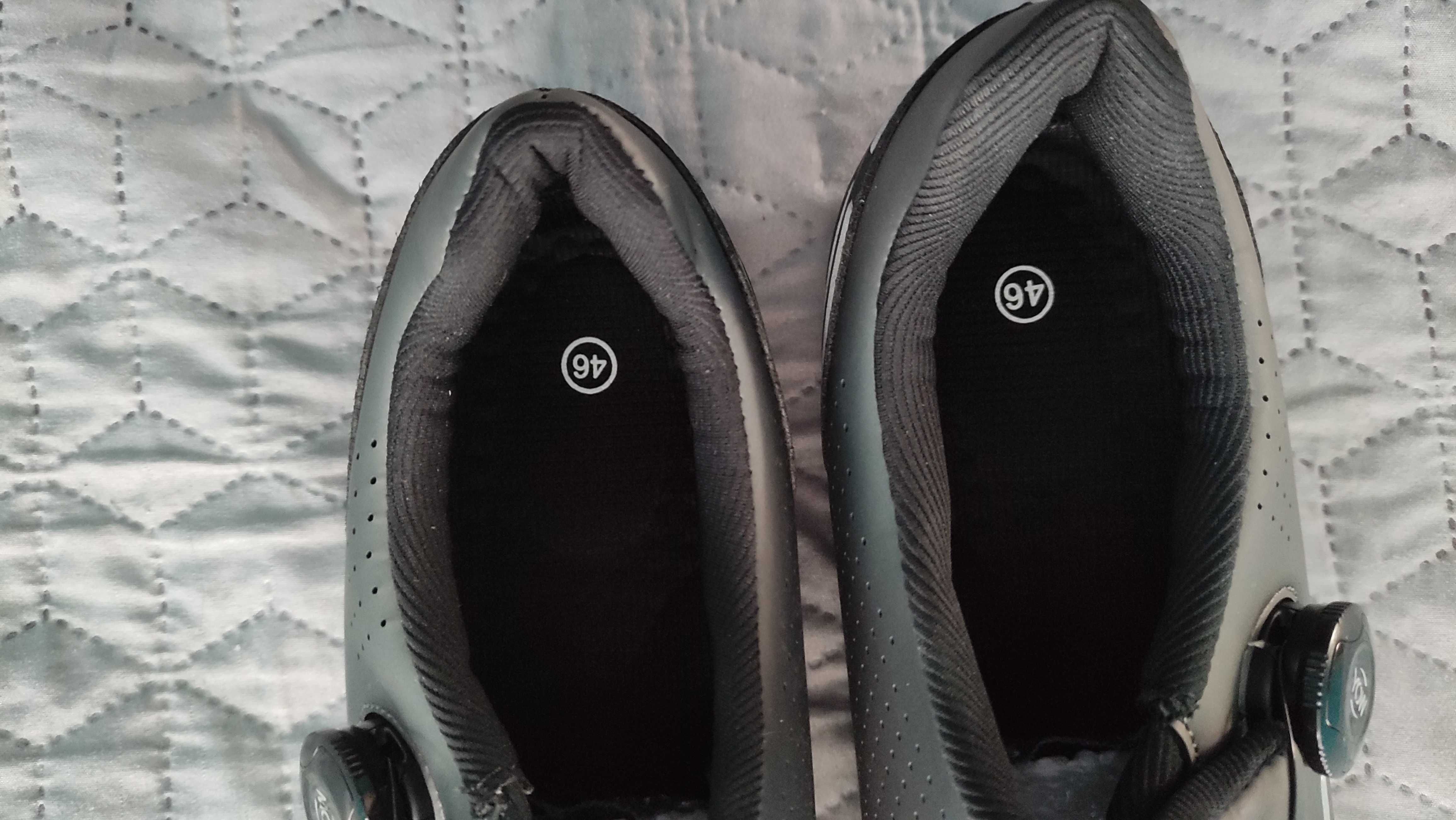 Buty do roweru szosowego, outdoorowe. Rozmiar 46.