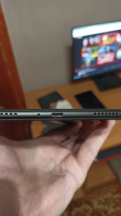 Планшет Samsung Galaxy Tab A