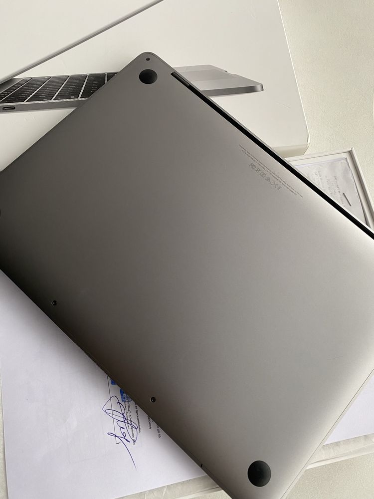 Macbook Pro 13 2017 a1708 256gb Идеал