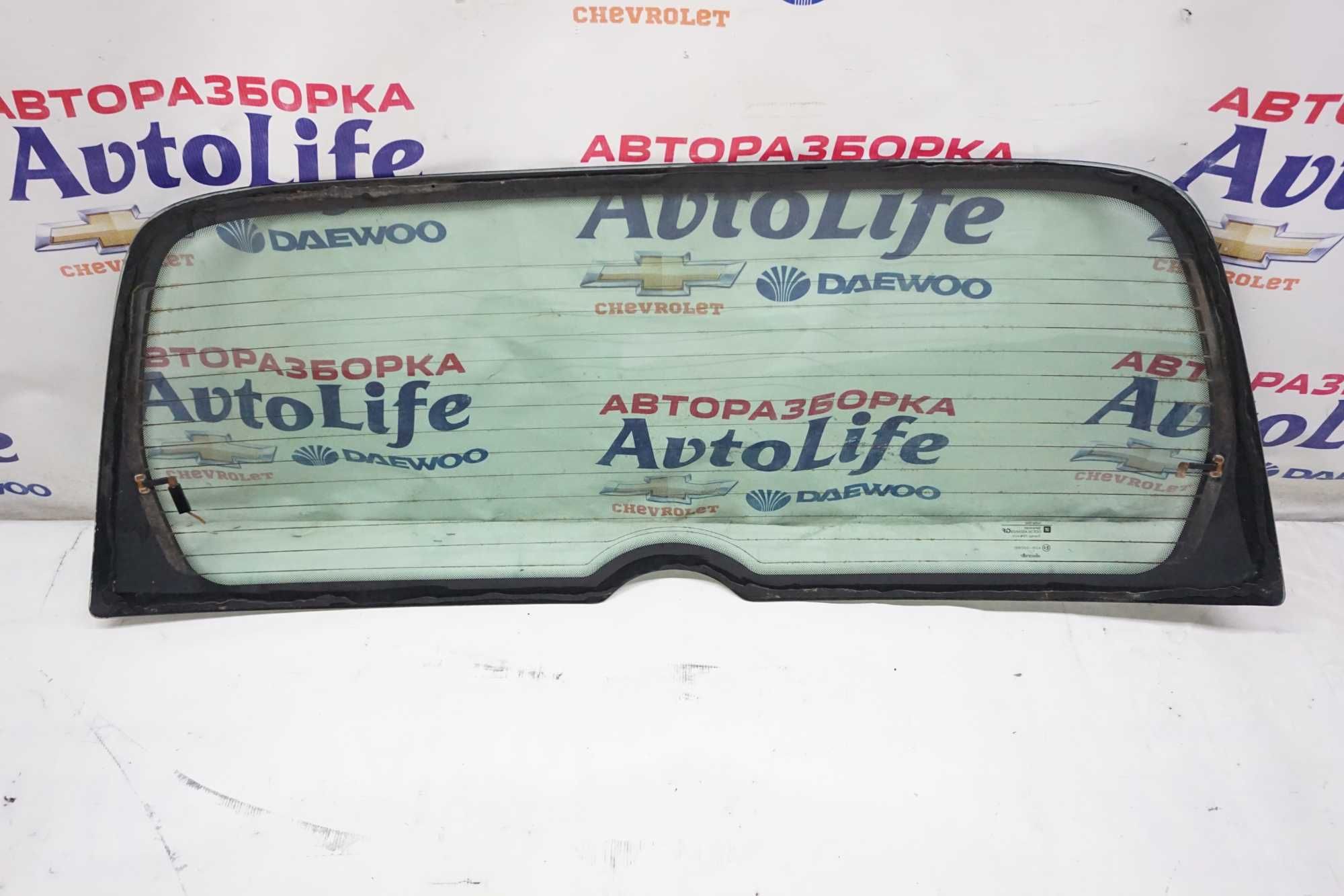 Скло заднє Opel Omega B\Опель Омега Б Універсал