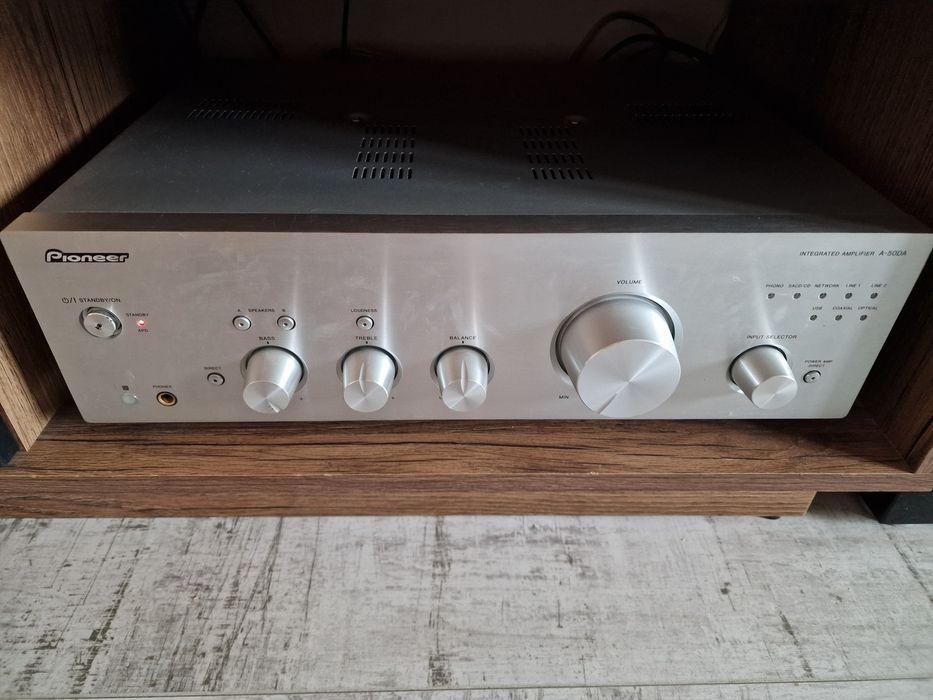 Zestaw Pioneer + 2x Magnat 757