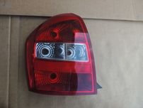Lampa tył tylna lewa europejska KIA Cerato 05,06,07,08 hatchback