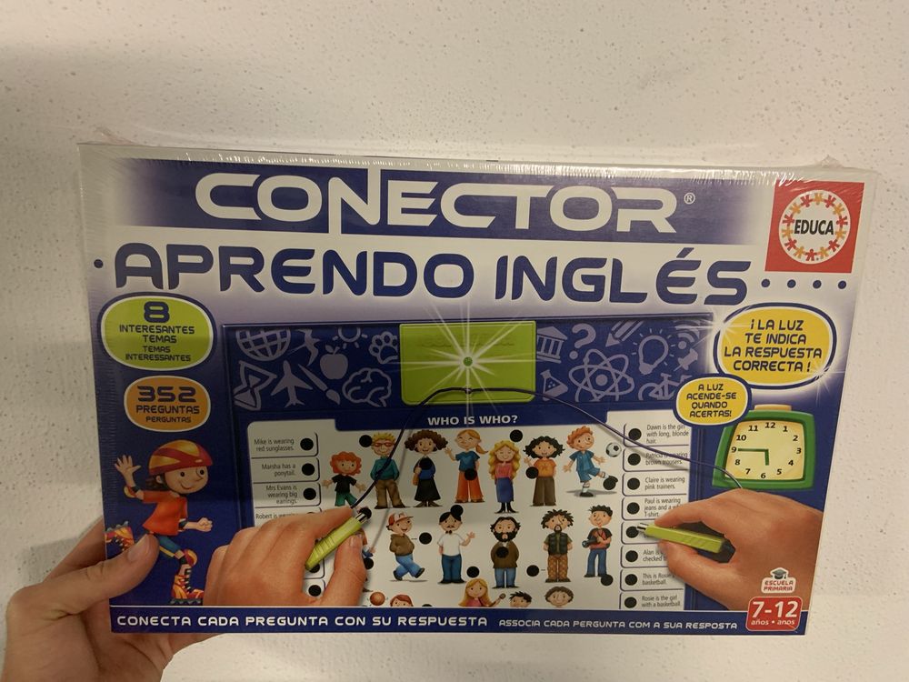 Jogo “Conector Aprendo Inglês”