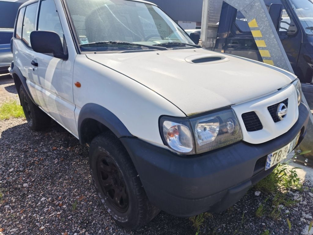 Nissan Terrano 2.7Tdi Van