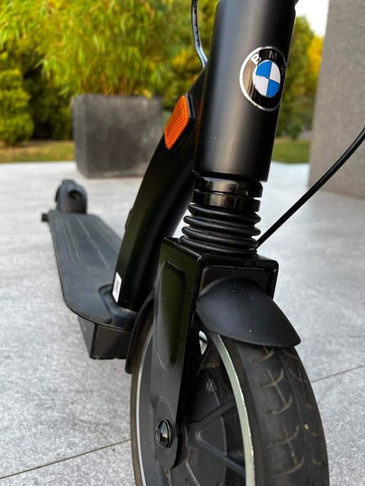 Hulajnoga elektryczna BMW m-cro E-Scooter