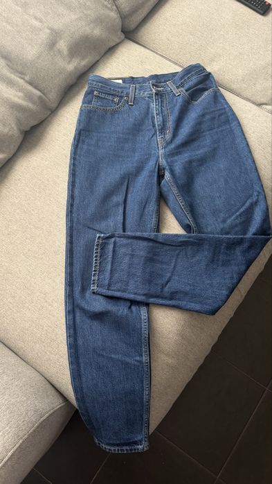 Calcas Levi’s em otimo estado