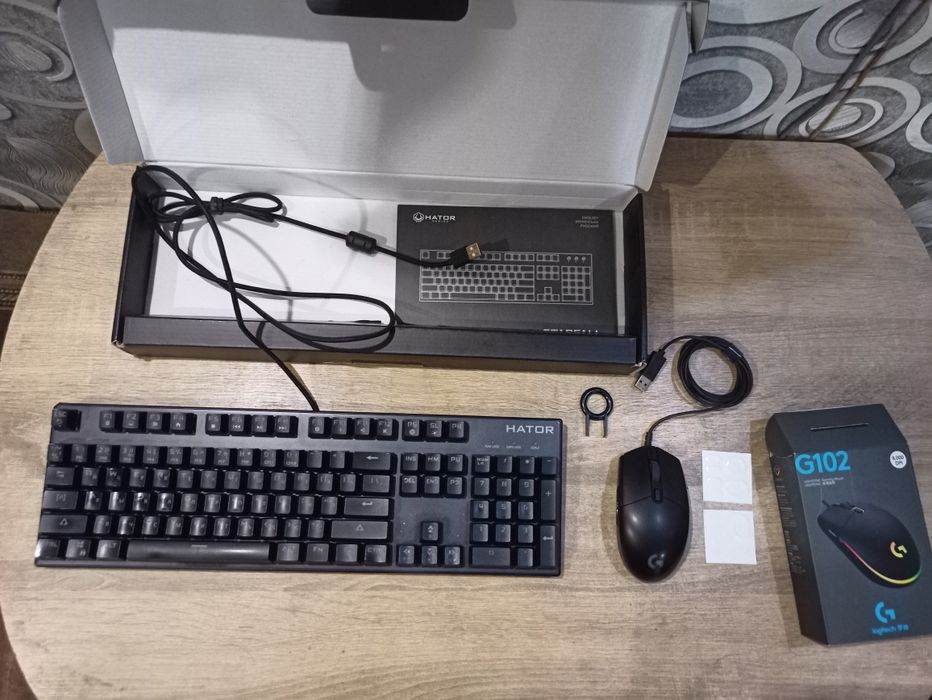 Комплект: клавіатура Hator Starfall + мишка Logitech G102