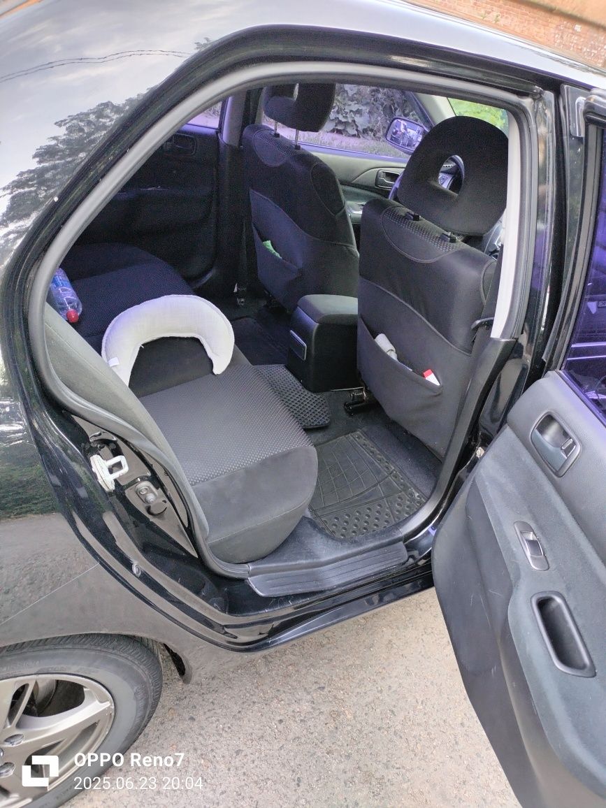 Mitsubishi lancer 9