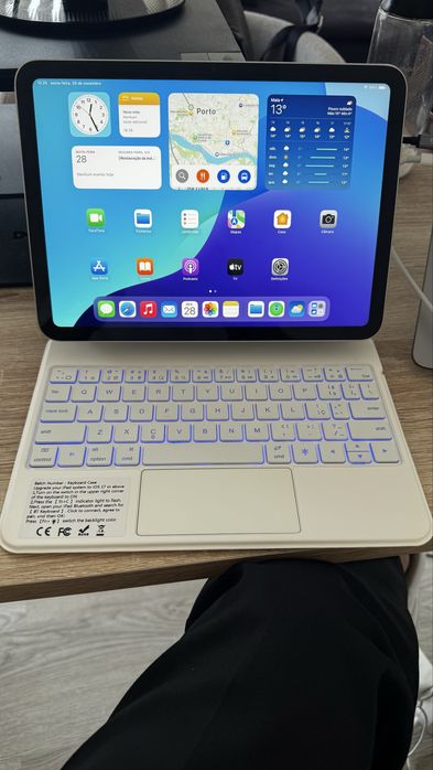 Teclado HUWEY branco para IPAD