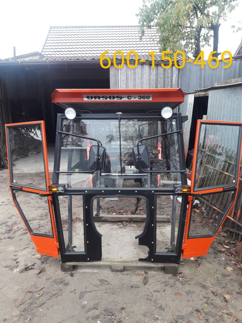 Kabina kabiny Ursus C-360 w wersji poszerzonej