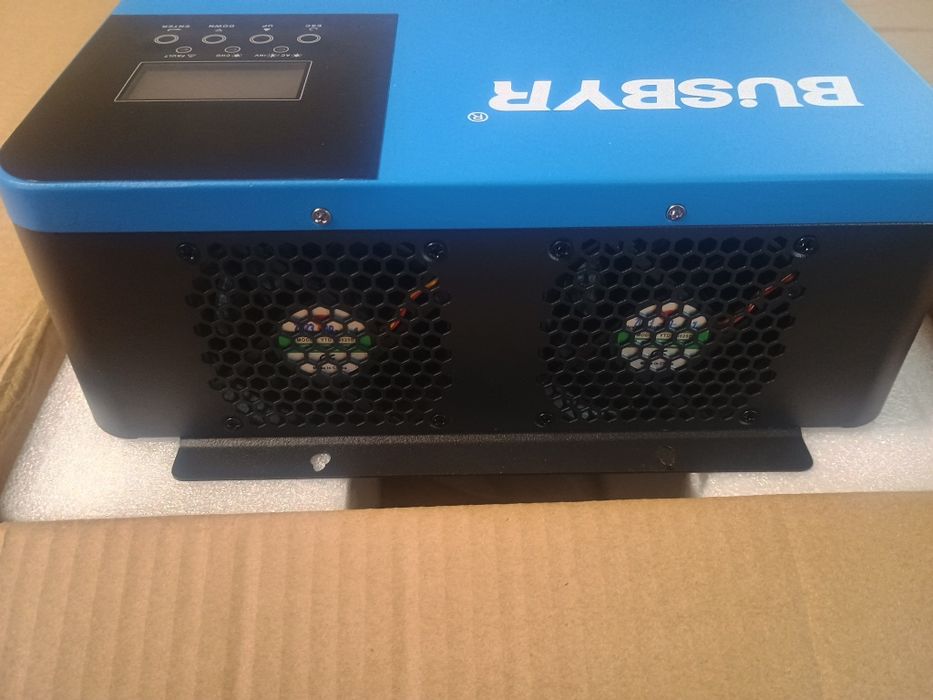 Гібридний сонячний інвертор Busbyr 7000v/6200w 48v
