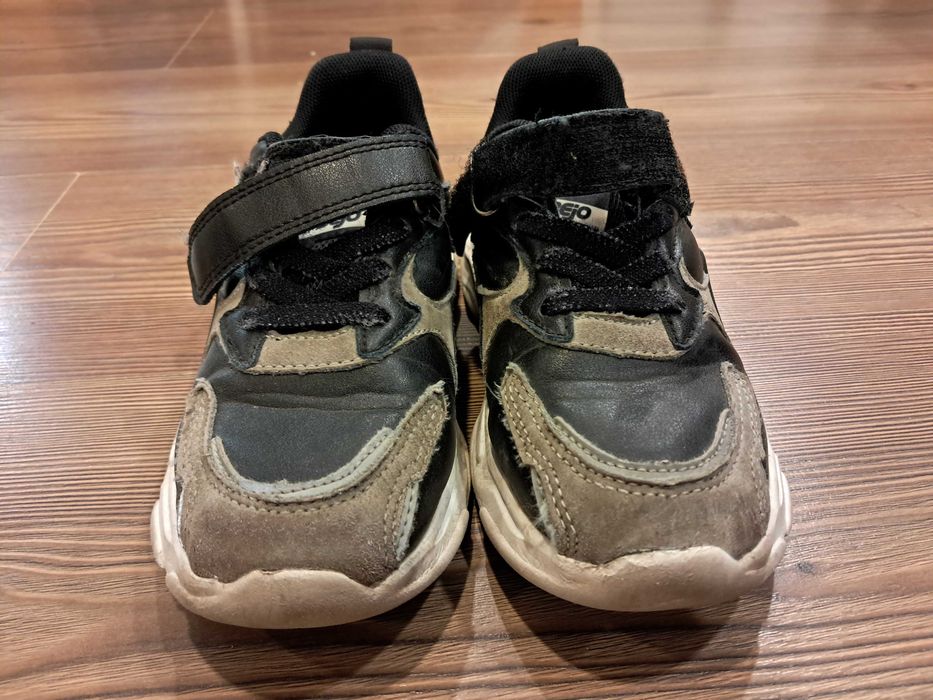 Adidaski dziecięce BEJO rozm. 30