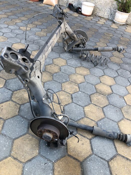 Eixo traseiro VW Golf IV, 2003