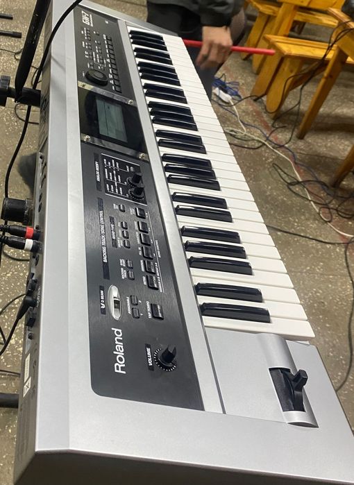 Синтезатор Roland GW-7 (не корг, ямаха)