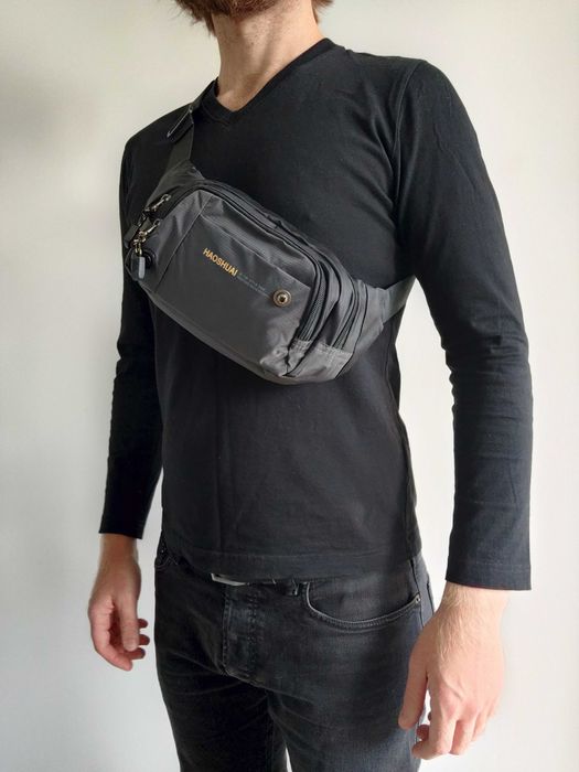 371 Сумка на пояс бананка