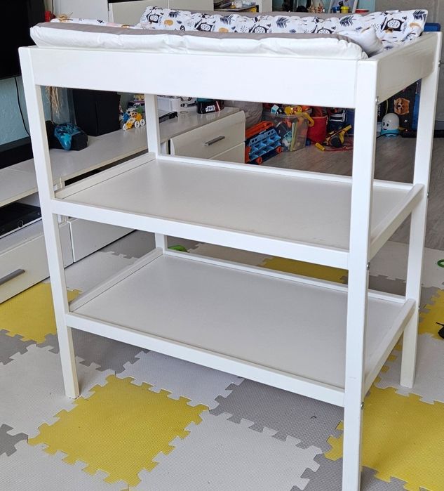 Woodies przewijak drewniany plus dmuchany przewijak.