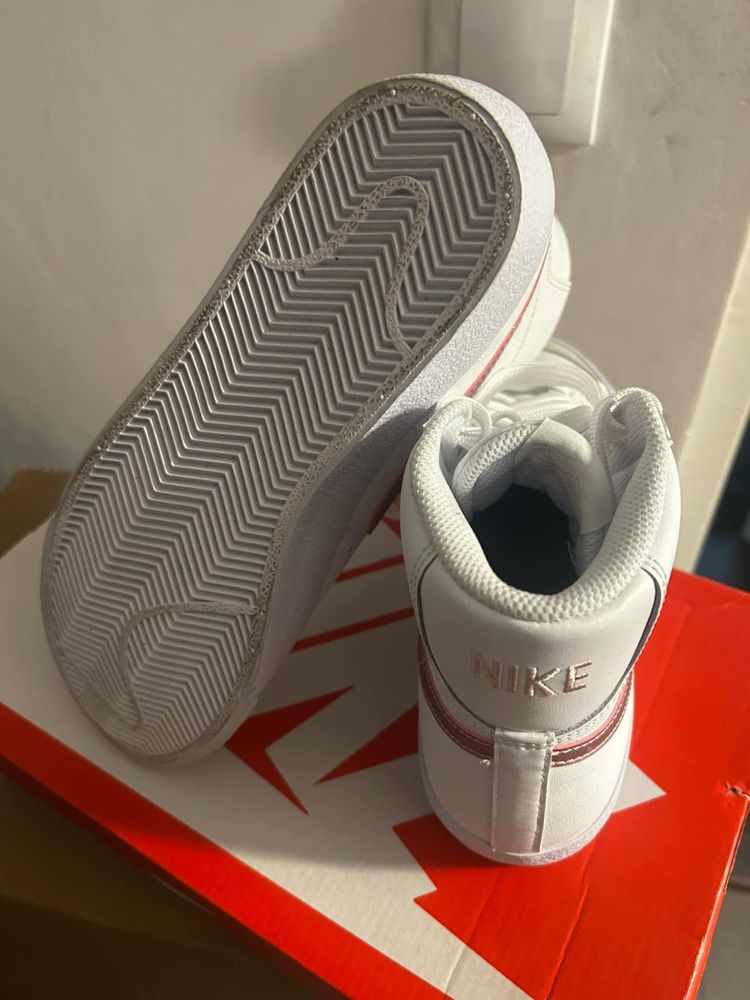 Buty sneakersy trampki Nike Blazer MID ‘77 skórzane za kostkę