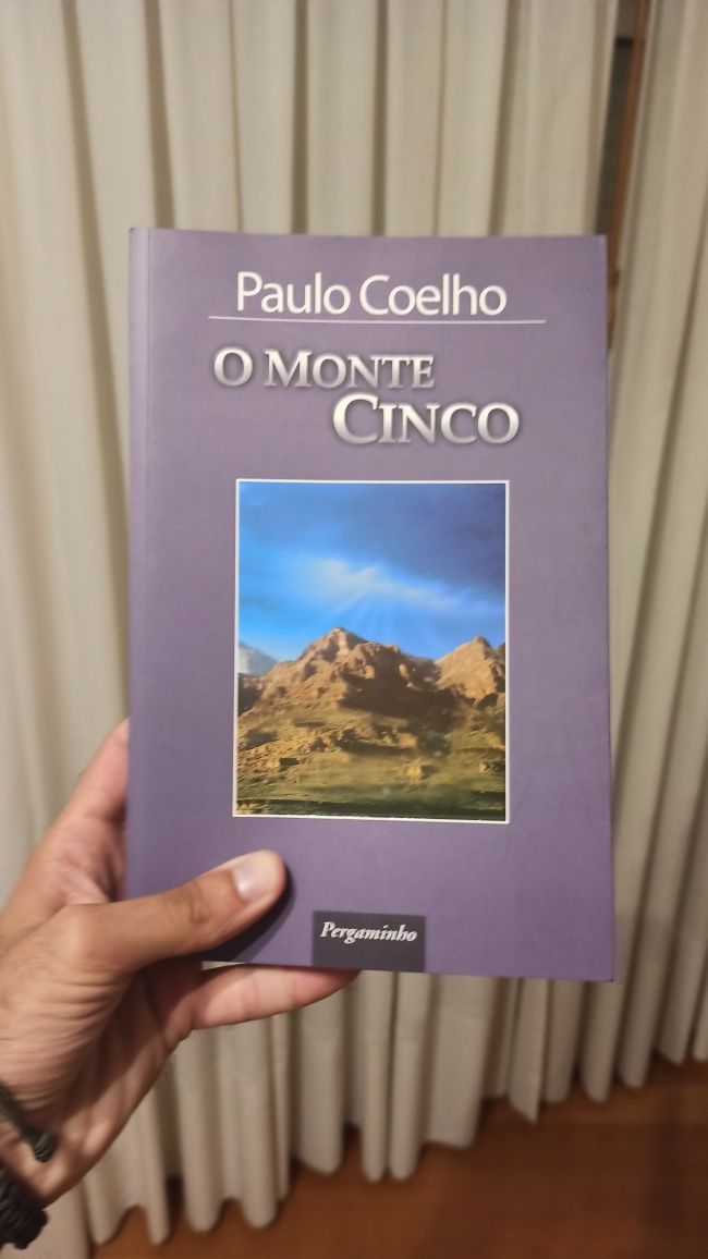 Livro O Monte Cinco