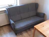 Kanapa Sofa Ikea STRANDMON Uszak w kolorze szarym Nordvalla