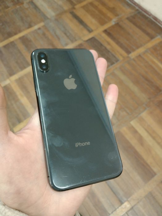Смартфон iPhone X на 256 ГБ