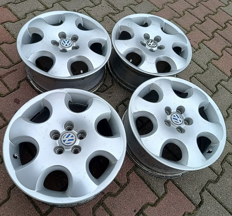 Oryginalne felgi Volkswagen 16" 5x100 ET 42
