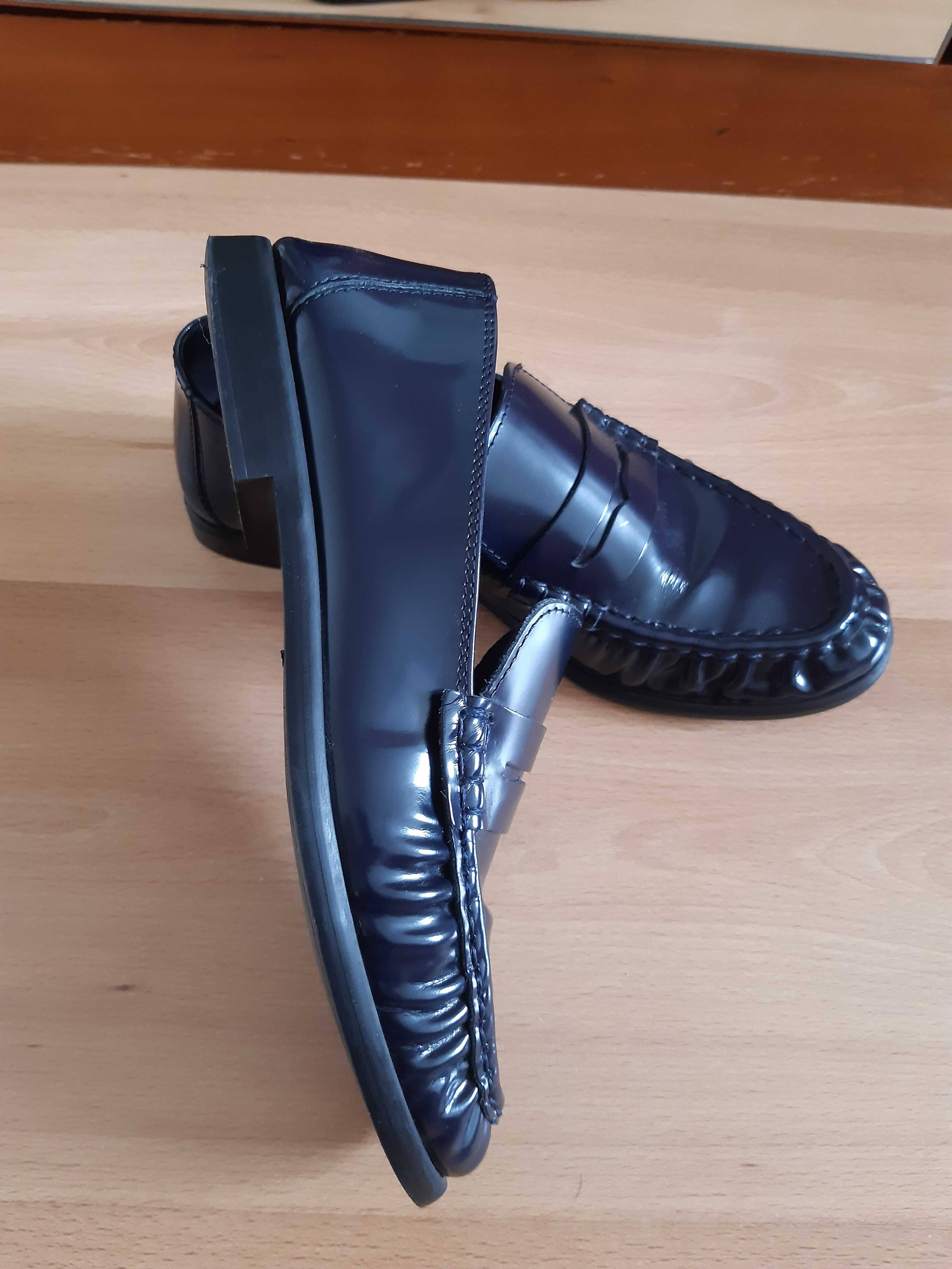 Mokasyny damskie Massimo Dutti