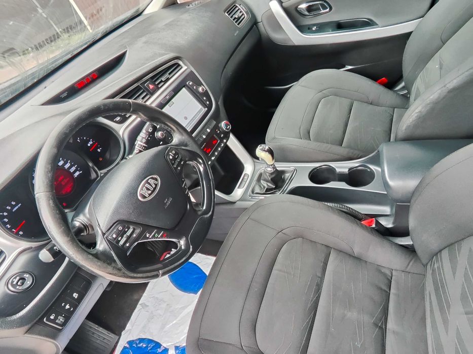 Kia ceed 1.6 crdi 136km 2017rok 219000km