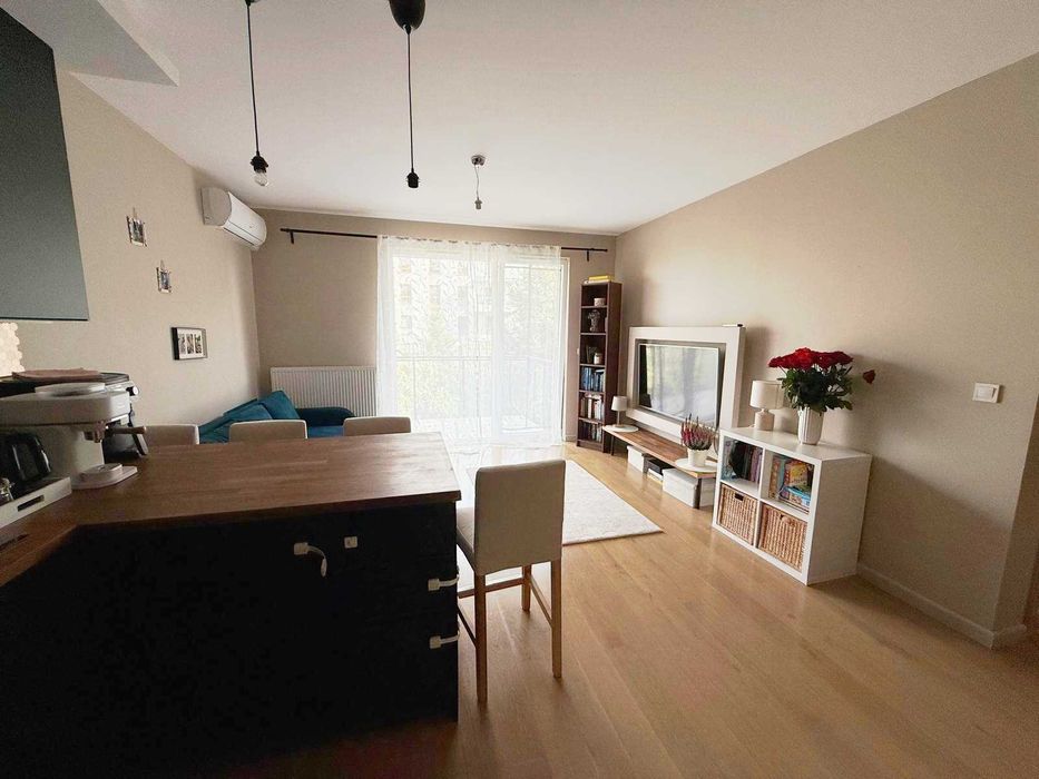 Nowoczesne 2 pokoje z balkonem blisko metra