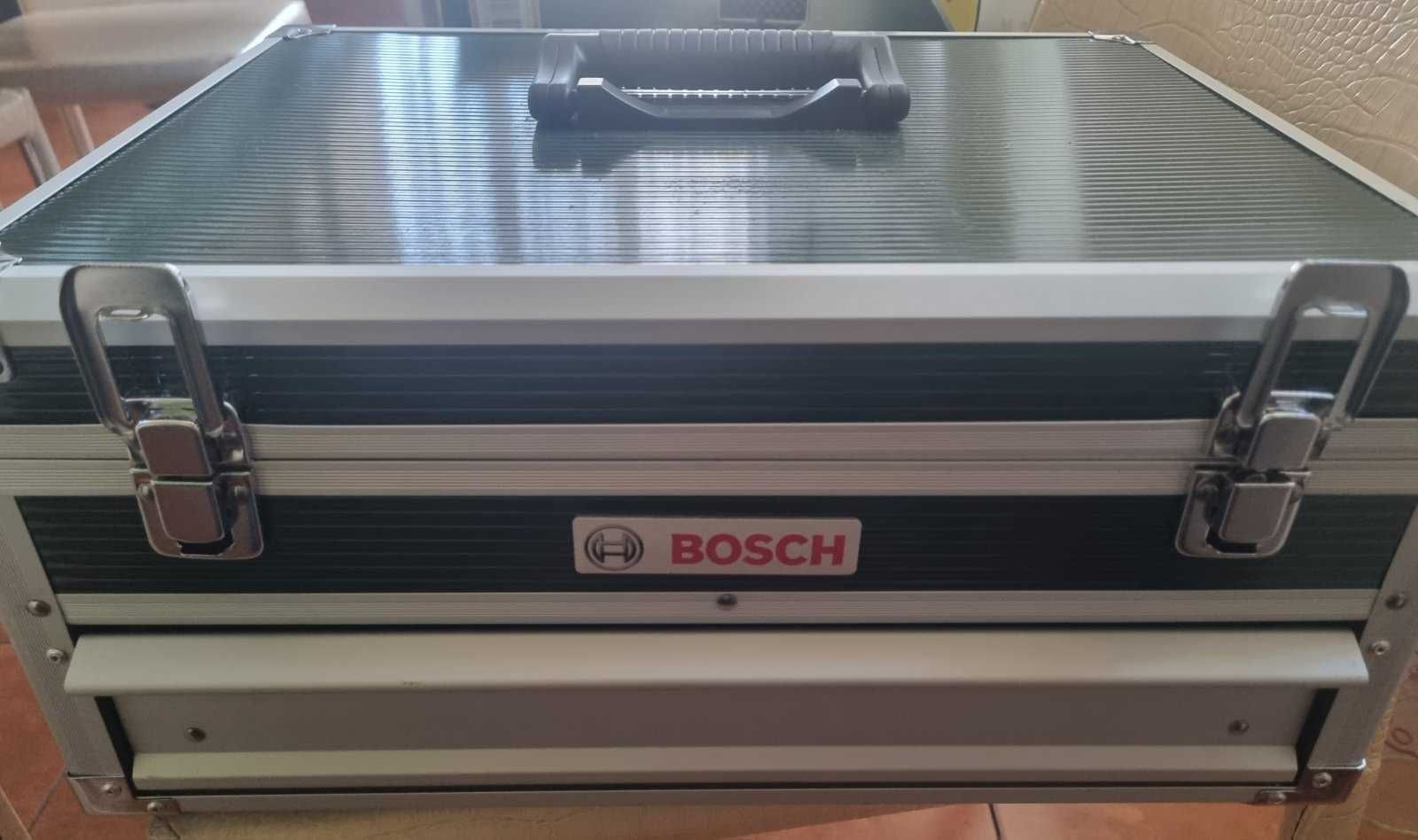 Багатофункціональний інструмент Bosch PMF 190 E