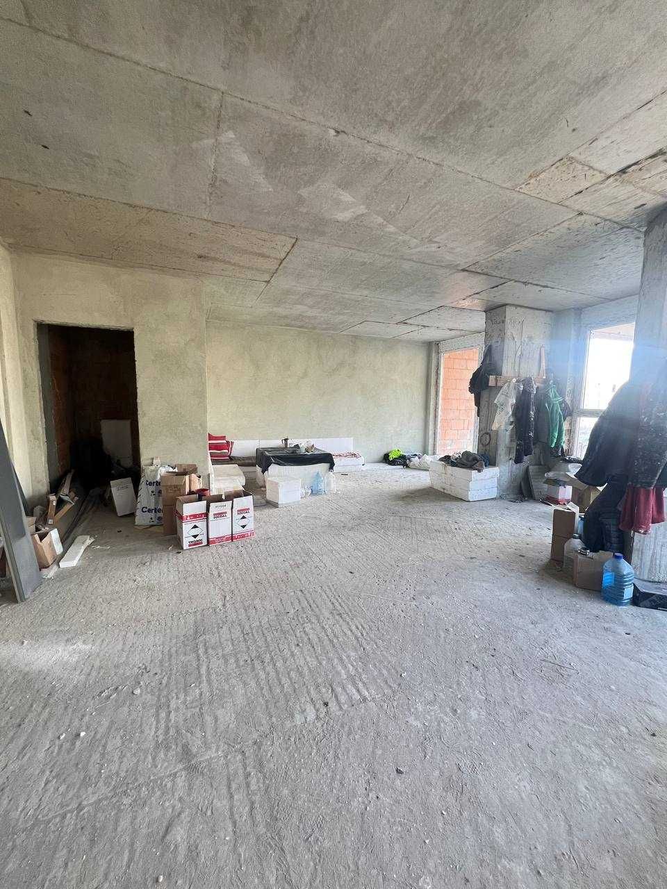 Продаж комерційного приміщення в ЖК Five Address, вул. Раковського