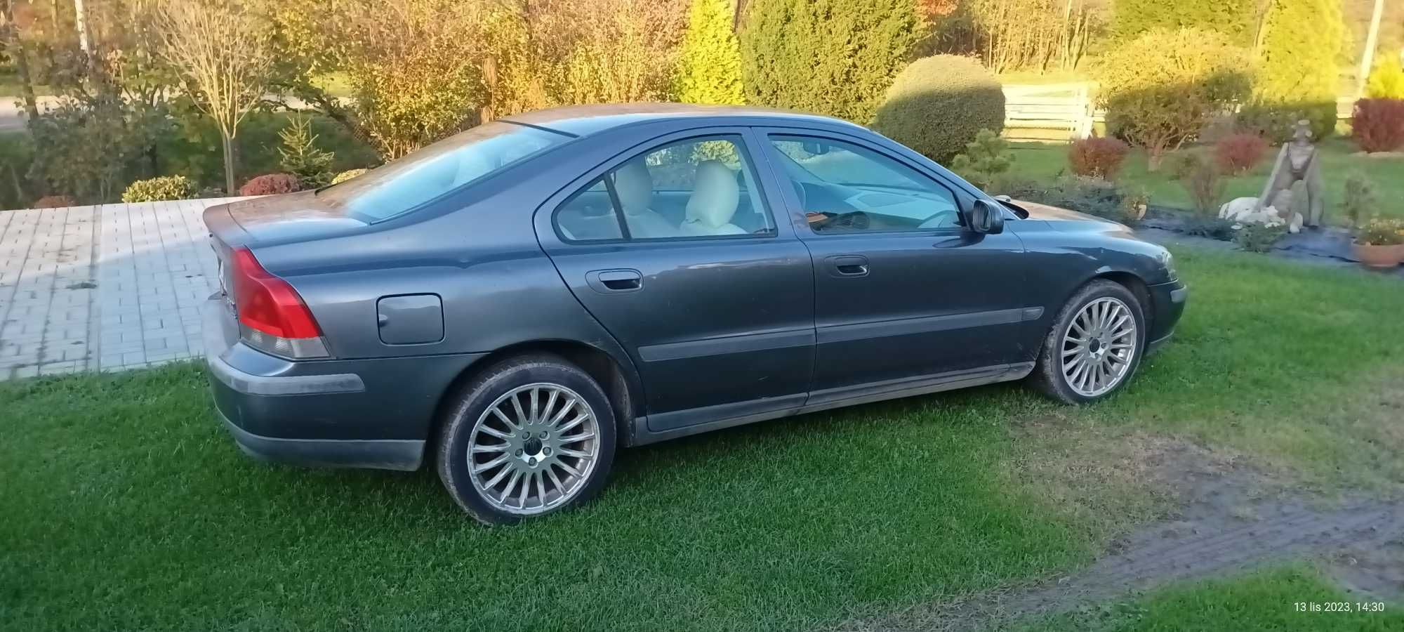 Volvo S60 2.4 D5 163km