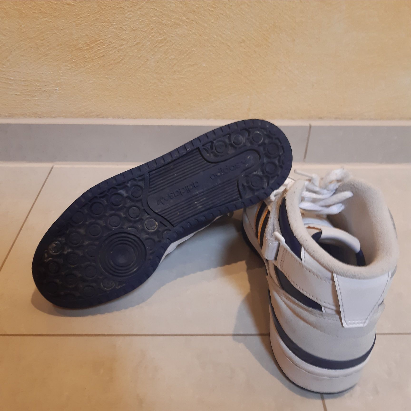 Adidas forum mid 38⅔
