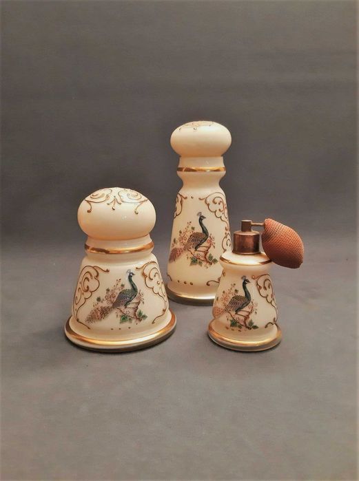 Frasco de perfume com pulverizador "Daum"