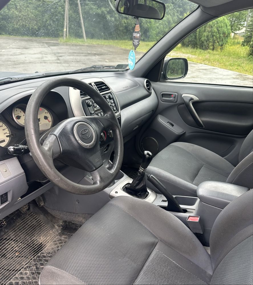 Toyota rav 4 2.0 diesel 4x4 2002r