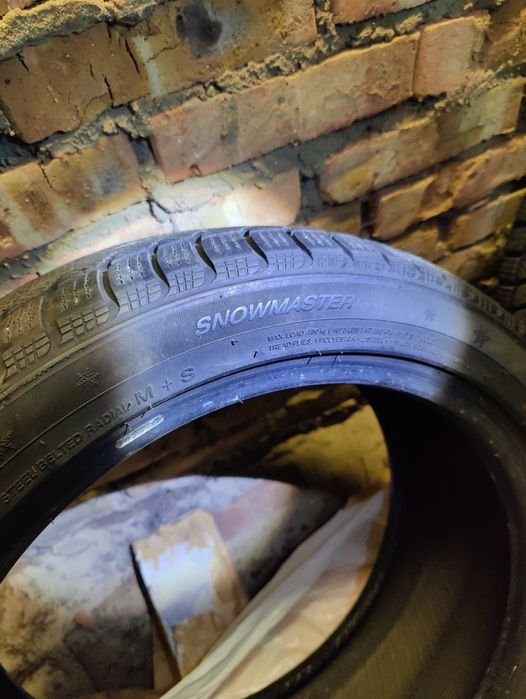 Продам зимню  резину Nokian 205 55 r16